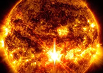 “nivel-4-de-alerta”:-tempestade-solar-mais-intensa-em-duas-decadas-preocupa-cientistas