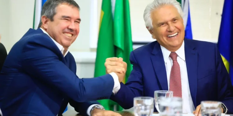 caiado-admite-conversar-com-outros-partidos-para-ser-candidato-a-presidente