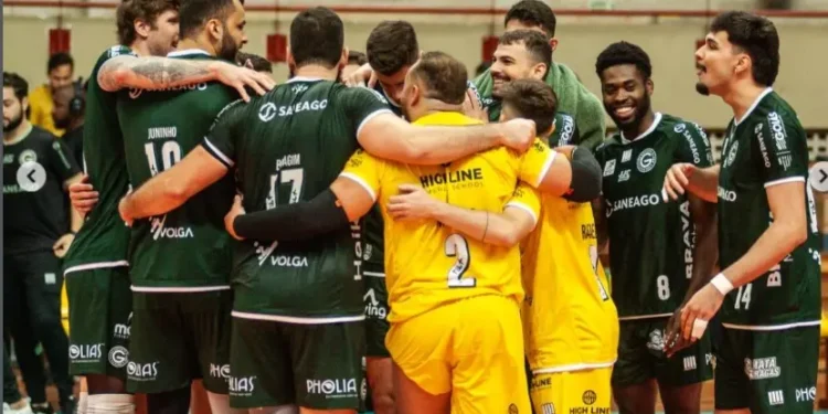 goias-volei-vence-fora-de-casa-e-entra-no-g-4-da-superliga-masculina