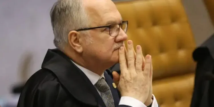 fachin-entra-em-campo-para-blindar-o-stf-e-defender-toffoli