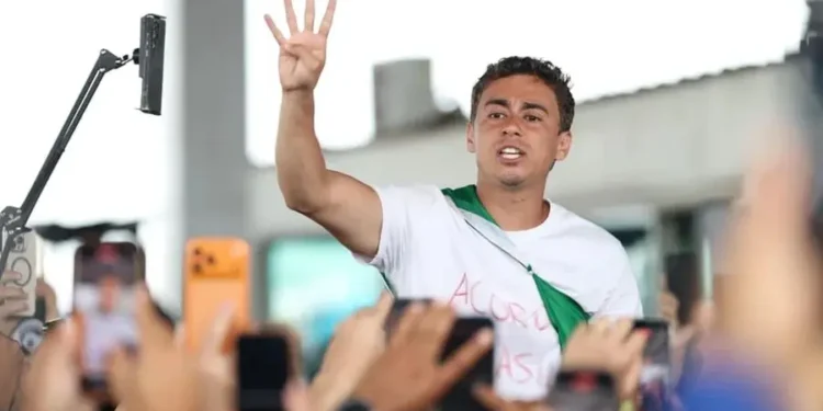 caminhada-liderada-por-nikolas-avanca-e-vira-vitrine-politica-da-oposicao