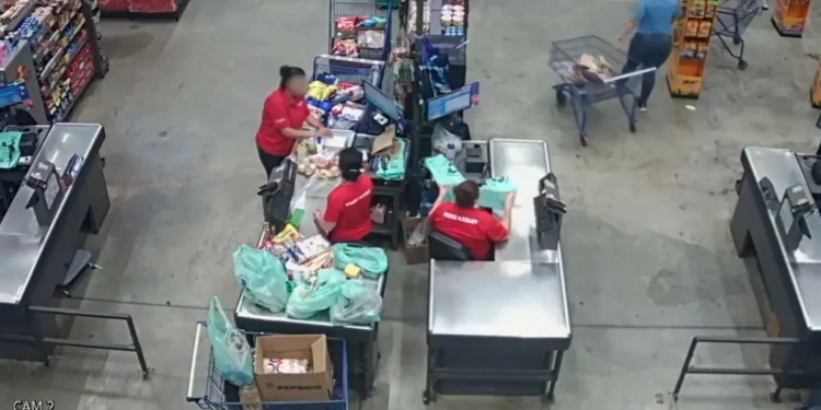 operadora-de-caixa-e-presa-suspeita-de-furtar-supermercado-atacadista-em-goiania