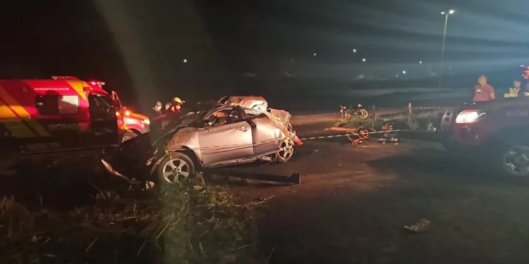 grave-acidente-na-go-080-deixa-dois-mortos-entre-neropolis-e-petrolina-de-goias