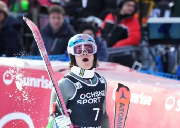 lucas-pinheiro-faz-historia-e-assume-lideranca-do-ranking-mundial