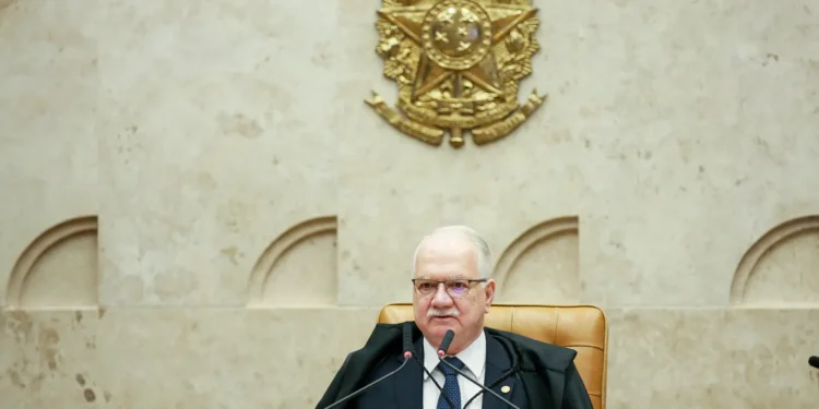 pressao-no-stf-leva-fachin-a-dizer-“nao-vou-cruzar-os-bracos,-doa-a-quem-doer”