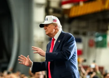 trump-faz-ameaca-ao-ira-que-promete-retaliacao:-“inicio-de-uma-guerra”