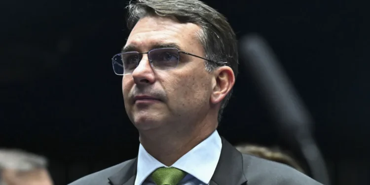 flavio-defende-maior-numero-de-pre-candidatos-na-direita,-afirma-caiado