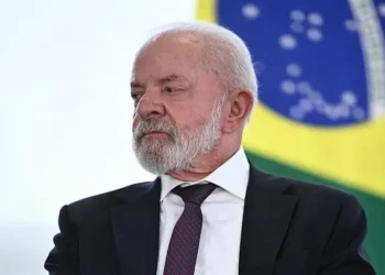 lula-passa-por-nova-cirurgia-de-catarata;-entenda-o-procedimento