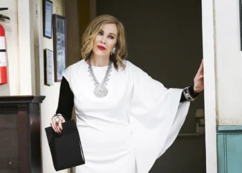 atriz-catherine-o’hara,-de-“esqueceram-de-mim”,-morre-aos-71-anos