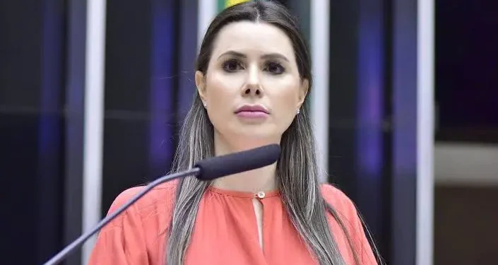 pl-descarta-de-toni-e-aposta-em-carlos-bolsonaro-para-o-senado