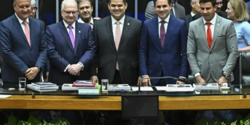 em-ano-eleitoral,-fim-da-escala-6×1-forca-convergencia-entre-governo-e-oposicao