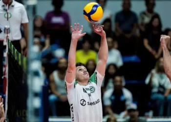 goias-volei-desafia-o-sada-cruzeiro-neste-sabado-pela-superliga;-saiba-onde-assistir-e-o-horario