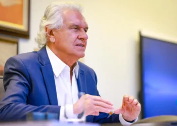 psd-da-a-caiado-capilaridade-e-ganha-substancia-e-discurso