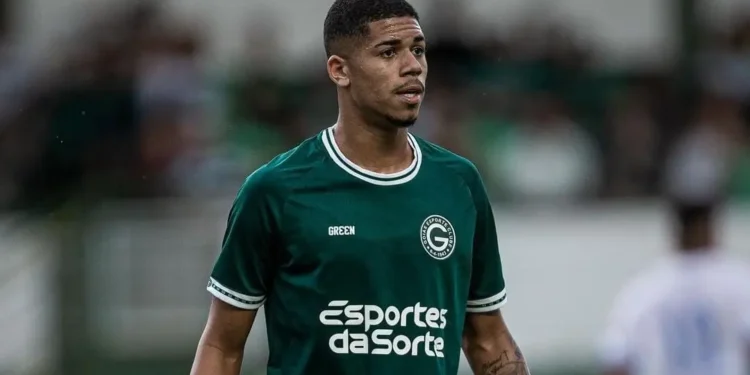 joia-do-goias-desperta-interesse-do-shakhtar-donetsk-apos-brilho-no-classico