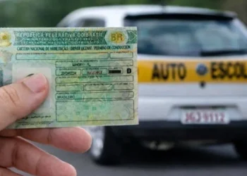 explosao-na-procura-pela-cnh-em-goias-gera-filas-e-atrasos-com-as-novas-regras