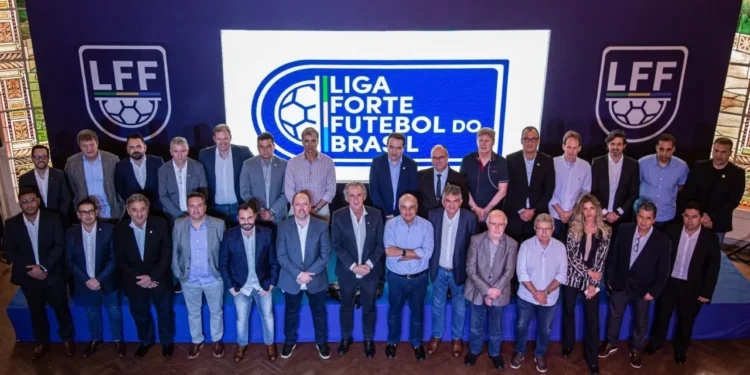 clubes-publicam-manifesto-contra-a-lfu/ffu-e-denunciam-abandono
