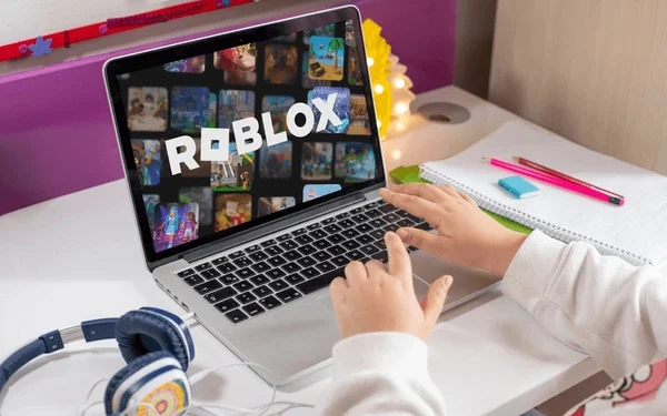 roblox-entra-no-radar-das-autoridades-apos-denuncias-de-aliciamento-e-crimes-contra-menores