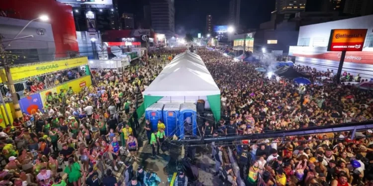 pre-carnaval-consolida-novo-modelo-de-festa,-turismo-e-negocios-em-goiania-em-2026