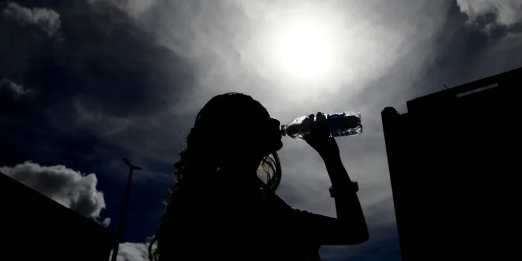 carnaval:-veja-dicas-para-manter-a-hidratacao-na-folia