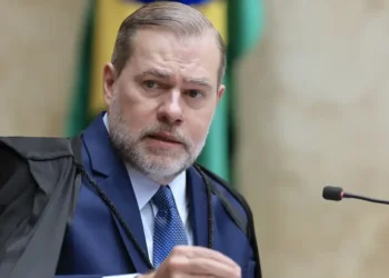 vazamento-da-reuniao-que-tirou-toffoli-do-caso-master-irrita-ministros-do-stf