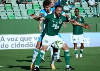 goias-goleia-o-crac-e-avanca-a-semifinal-do-goianao-2026