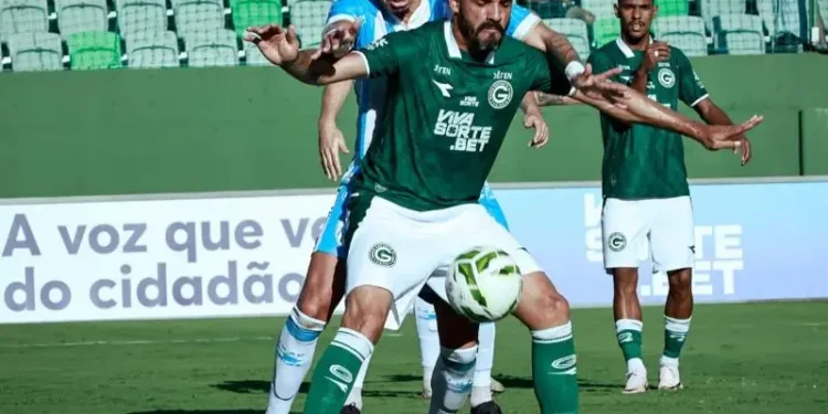 goias-goleia-o-crac-e-avanca-a-semifinal-do-goianao-2026