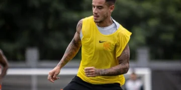 coutinho-pode-deixar-o-vasco-apos-pedir-rescisao-de-contrato