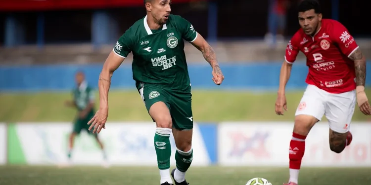 goias-cede-empate,-anapolina-aproveita-e-semifinal-pega-fogo