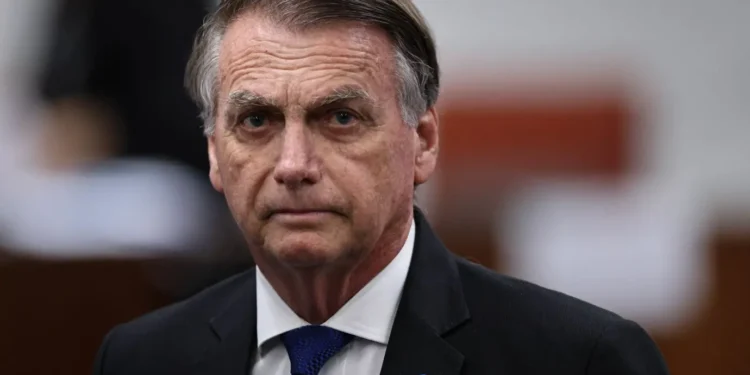 bolsonaro-prepara-lista-de-pre-candidatos-para-2026