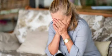 vasco-anuncia-saida-de-fernando-diniz-apos-derrota-no-carioca