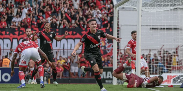 atletico-go-e-dominante-e-bate-o-vila-nova-por-2×0-no-accioly