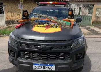 confronto-em-senador-canedo-termina-com-suspeito-morto-e-apreensao-de-armas-e-explosivos