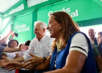 goias-social-leva-servicos-gratuitos-e-entrega-de-beneficios-a-posse,-no-nordeste-goiano