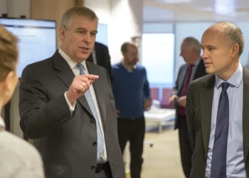 parlamento-britanico-aprova-divulgacao-de-documentos-ligados-a-ex-principe