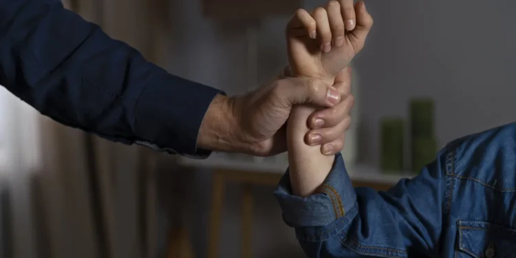 brasil-registra-media-de-54-novos-casos-de-importunacao-sexual-por-dia-na-justica