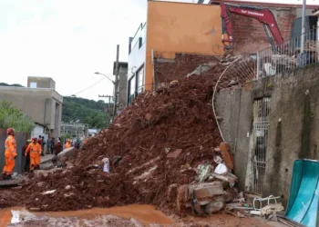 congresso-se-mobiliza-com-tragedia-em-minas-e-camara-cria-comissao-para-fiscalizar-socorro