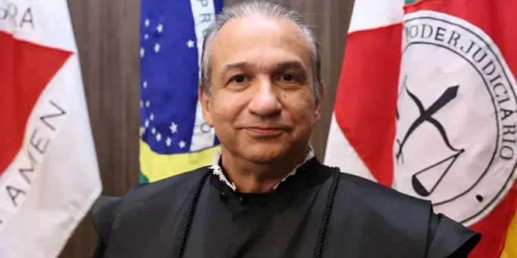 desembargador-de-minas-gerais-e-afastado-apos-novas-acusacoes-de-crimes-sexuais
