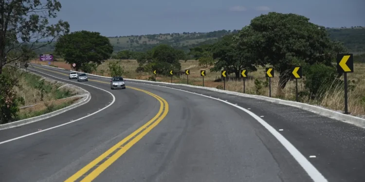 fundeinfra-chega-ao-fim-e-goias-assume-75%-de-r$-3,9-bilhoes-em-obras-de-infraestrutura