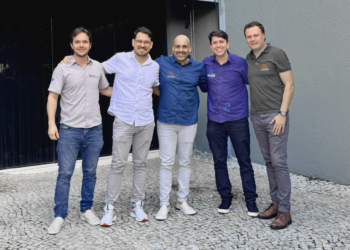 Qualiti e Lacerda fortalecem parceria e entregam soluções completas em energia crítica para operações que não podem parar