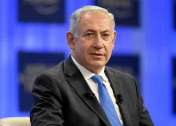 netanyahu-diz-ter-indicios-de-que-aiatola-ali-khamenei-esta-morto;-ira-nega