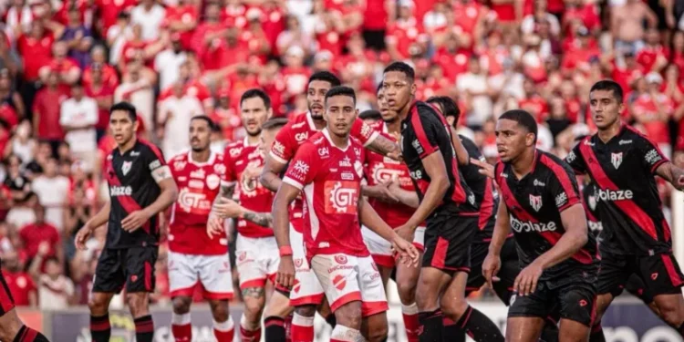 atletico-go-segura-o-vila-nova-no-oba-e-esta-na-final-do-goianao-2026