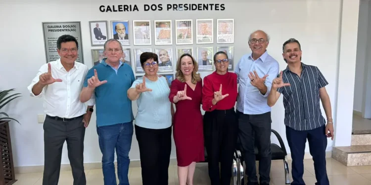 pt-avanca-em-chapas-proporcionais,-mas-continua-sem-candidato-ao-governo