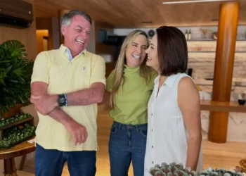 michelle-bolsonaro-emociona-ao-homenagear-celina-leao-em-aniversario-nas-redes