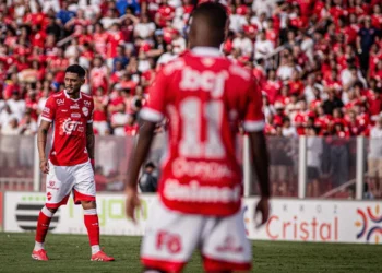 velo-clube-x-vila-nova:-escalacoes,-horario-e-onde-assistir