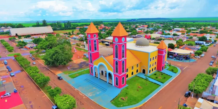 prefeitura-de-chapadao-do-ceu-abre-selecao-com-salarios-de-ate-r$-3,1-mil