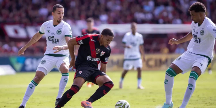 goias-bate-atletico-go-por-2×0-na-primeira-final-do-goianao