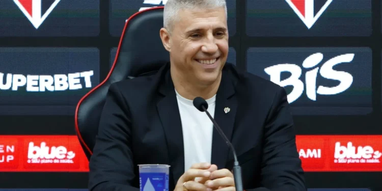 sao-paulo-anuncia-saida-de-crespo-apos-divergencias-internas