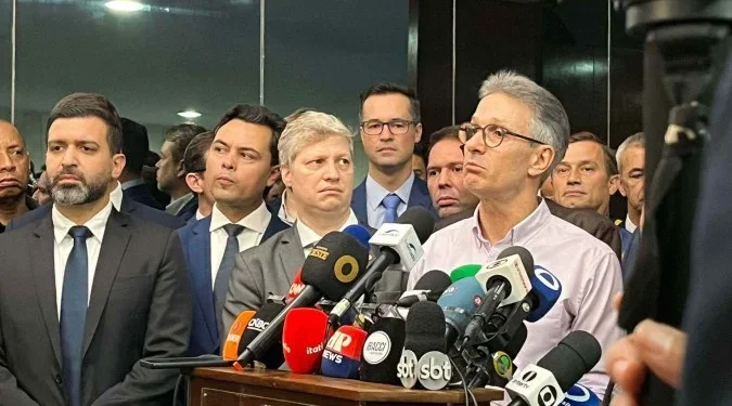 zema-protocola-pedido-de-impeachment-contra-alexandre-de-moraes-no-senado