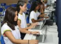 goias-atinge-quase-100%-das-escolas-publicas-com-acesso-a-internet