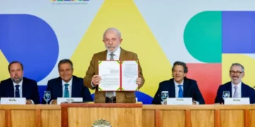 lula-zera-imposto-e-subsidia-diesel-para-conter-alta-de-petroleo